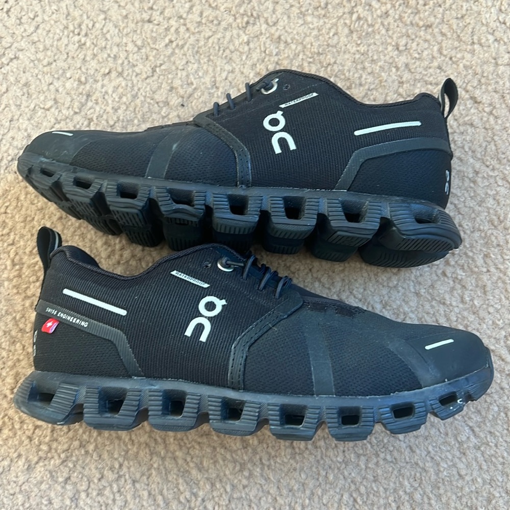 ON Cloud Waterproof